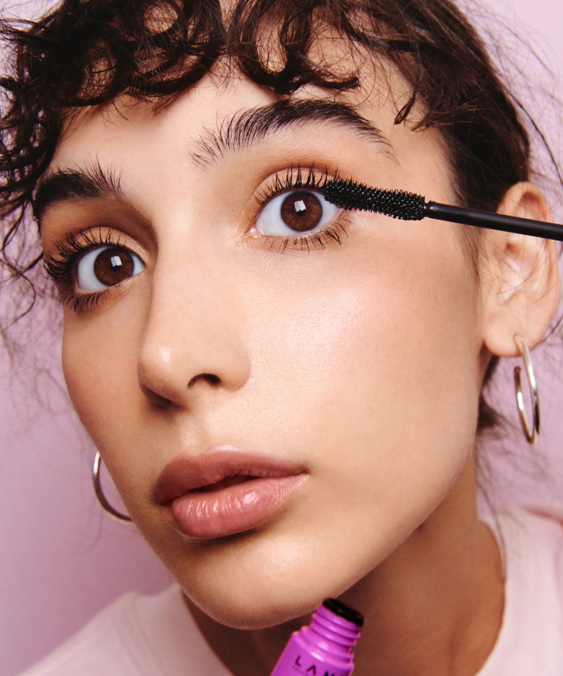 Volume Over Size Mascara Black- Photo 6